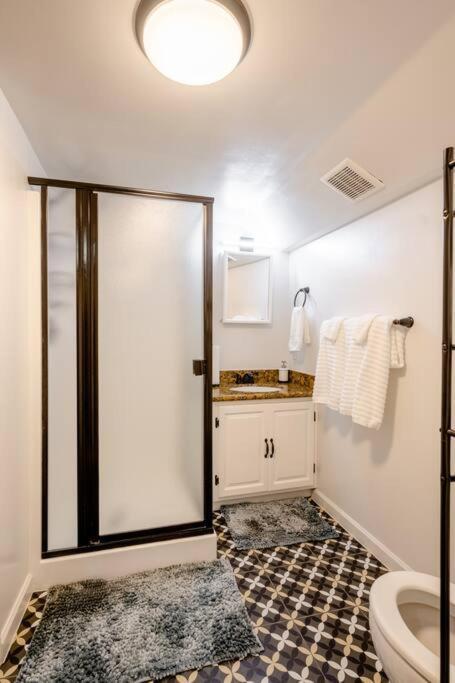 Holiday home *2bdr Victorian Away From - *central Loc *